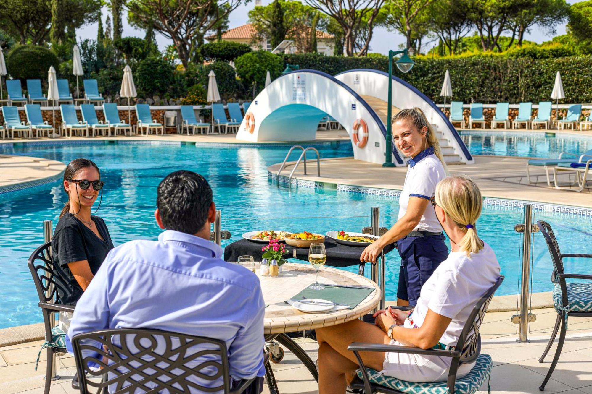ホテル Four Seasons Country Club キンタ・ド・ラーゴ エクステリア 写真